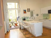 Pronájem bytu 2+1, Praha, Janáčkovo nábřeží, 107 m2