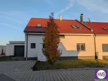 Prodej rodinného domu, Hrušky, 171 m2