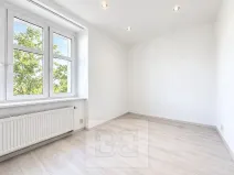 Pronájem bytu 3+1, Praha - Střešovice, Na Malovance, 52 m2
