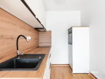 Pronájem bytu 2+kk, Praha, Ohradní, 42 m2