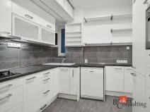 Prodej bytu 2+1, Praha - Bubeneč, V. P. Čkalova, 51 m2