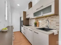 Pronájem bytu 2+kk, Hradec Králové, Škroupova, 45 m2
