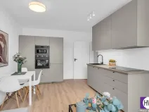 Prodej bytu 3+kk, Praha, Vladivostocká, 62 m2