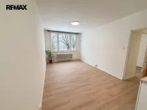 Pronájem bytu 2+kk, Praha - Michle, V zápolí, 40 m2