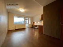 Pronájem bytu 1+kk, Praha - Vysočany, Poděbradská, 43 m2