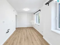 Prodej bytu 1+kk, Praha - Hrdlořezy, Českobrodská, 24 m2