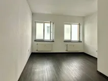 Pronájem bytu 2+kk, Karlovy Vary, Spojovací, 70 m2