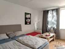 Pronájem bytu 1+kk, Znojmo, Krylova, 28 m2