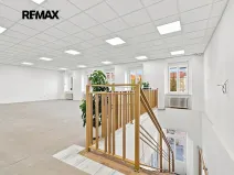 Pronájem obchodního prostoru, Přeštice, Masarykovo nám., 171 m2