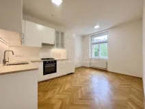 Pronájem bytu 2+kk, Praha - Bubeneč, náměstí Interbrigády, 41 m2