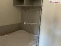 Pronájem bytu 1+kk, Praha - Kobylisy, Klapkova, 35 m2