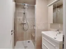 Pronájem bytu 2+kk, Praha - Holešovice, Komunardů, 49 m2