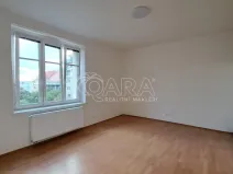 Pronájem bytu 2+kk, Praha - Holešovice, Komunardů, 49 m2