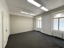 Pronájem kanceláře, Brno, Středova, 137 m2