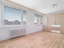 Pronájem bytu 1+kk, Praha - Řepy, Makovského, 36 m2