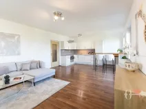 Prodej bytu 2+kk, Praha - Štěrboholy, Andersenova, 65 m2