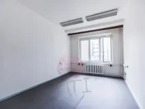 Pronájem kanceláře, Praha - Karlín, Thámova, 153 m2