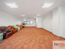 Pronájem obchodního prostoru, Brno, Kosmova, 58 m2