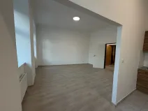 Pronájem bytu 1+1, Tábor, Žižkovo nám., 38 m2