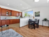 Pronájem bytu 2+kk, Jesenice, Sluneční, 58 m2
