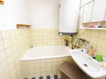 Pronájem bytu 3+1, Hluboká nad Vltavou, 72 m2