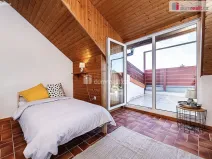 Pronájem atypického bytu, Praha - Lipence, Jílovišťská, 14 m2
