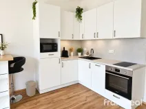 Pronájem bytu 1+kk, Brno, Komárovská, 38 m2