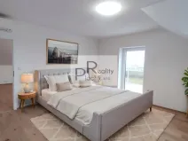 Prodej bytu 2+kk, Hevlín, 77 m2