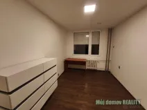 Pronájem bytu 2+kk, Praha - Kobylisy, Frýdlantská, 44 m2