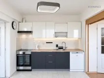 Pronájem bytu 2+1, Kralupy nad Vltavou - Lobeček, nám. J. Seiferta, 59 m2