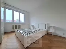 Pronájem bytu 2+1, Pardubice, Devotyho, 58 m2