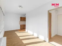 Prodej bytu 1+kk, Frýdek-Místek - Místek, Janáčkova, 21 m2