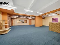 Pronájem obchodního prostoru, Karlovy Vary, Jugoslávská, 142 m2