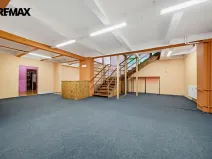 Pronájem obchodního prostoru, Karlovy Vary, Jugoslávská, 142 m2