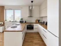Pronájem bytu 2+kk, Praha - Vysočany, Moravcových, 60 m2