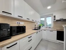 Prodej bytu 3+1, Hustopeče, Javorová, 71 m2