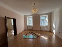 Pronájem bytu 3+1, Kroměříž, Husovo náměstí, 94 m2