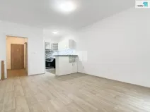 Pronájem bytu 2+kk, Hulín, Družba, 38 m2