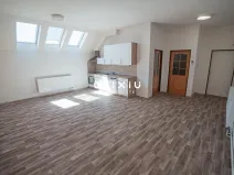 Pronájem bytu 2+kk, Hrušovany nad Jevišovkou, náměstí Míru, 64 m2