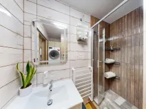 Prodej bytu 3+1, Chomutov, Čelakovského, 72 m2