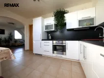 Pronájem bytu 1+1, Nupaky, U Školky, 50 m2