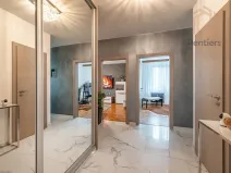 Prodej bytu 4+1, Mariánské Lázně, Na Třešňovce, 80 m2