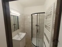 Pronájem bytu 2+kk, Praha - Smíchov, Plzeňská, 22 m2