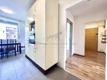Pronájem bytu 3+1, Praha - Hlubočepy, Voskovcova, 75 m2