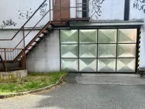 Pronájem garáže, Praha - Kobylisy, Famfulíkova, 19 m2