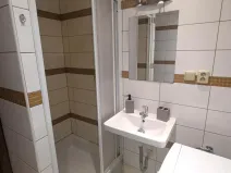 Pronájem bytu 1+kk, Ústí nad Labem - Krásné Březno, Obvodová, 32 m2