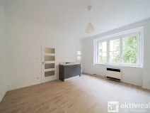 Pronájem bytu 2+kk, Praha - Holešovice, Stupkova, 41 m2