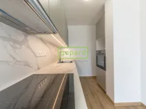 Pronájem bytu 3+kk, Praha, Řešovská, 56 m2