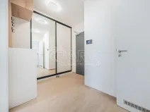 Pronájem bytu 2+kk, Praha - Řeporyje, Haenkeho, 47 m2