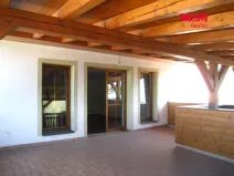 Prodej obchodního prostoru, Frenštát pod Radhoštěm, nám. Míru, 900 m2